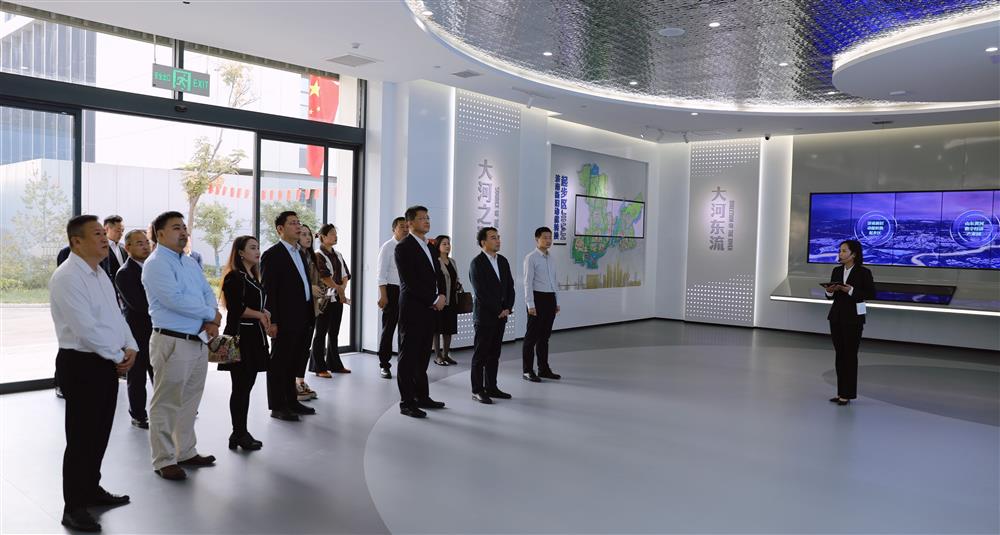 濟南市駐京辦起步區(qū)項目路演暨京濟政企園簽約儀式在山東黃河數(shù)字經濟產業(yè)園舉辦